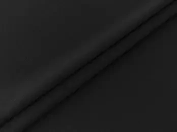 Чорний колір в одязі — які тканини в цьому кольорі виглядають найбільш вдало